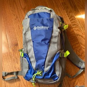 Outdoor Products
Hydration Backpack 13L
With Water Blatter
Hiking Biking Camping